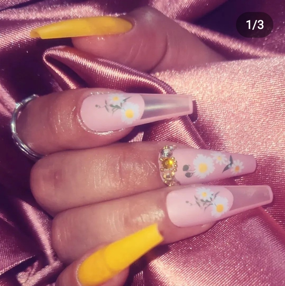 Soleil Nails - Long Coffin Press On's